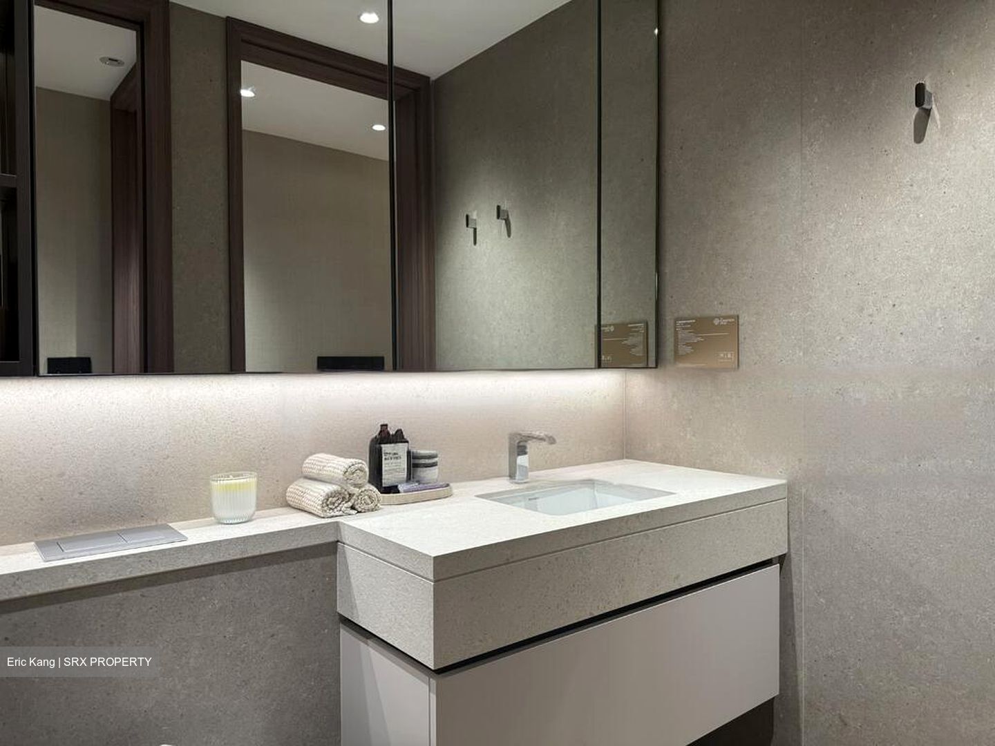 THE ROBERTSON OPUS (D9), Apartment #486411621